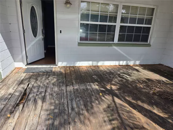 3855 43RD TER N, St Petersburg, FL 33714