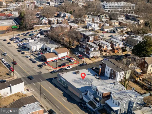 401 CHESTER PIKE, Darby, PA 19023