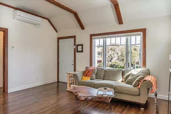 1124 Santa Fe AVE, Albany, CA 94706