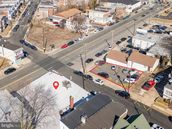 401 CHESTER PIKE, Darby, PA 19023