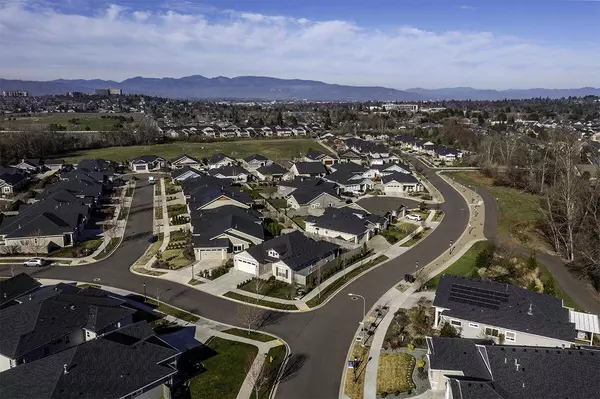 1338 Nebraska DR, Medford, OR 97504