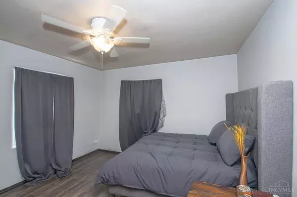 927 N Commerce St, Lewisburg, OH 45338