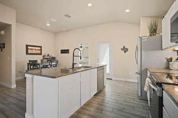 140th Street, Lubbock, TX 79423