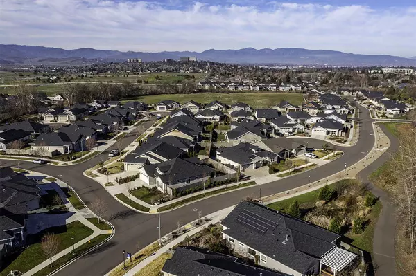 1338 Nebraska DR, Medford, OR 97504