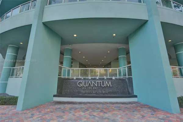 1900 N Bayshore Dr #2016, Miami, FL 33132