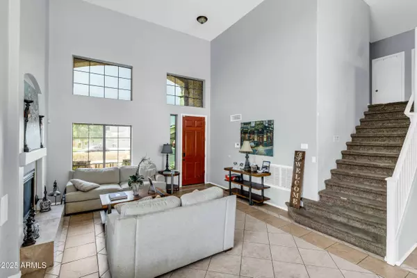 2015 S 80TH Lane, Phoenix, AZ 85043