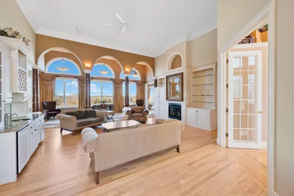 36 Sunrise Lane, South Windsor, CT 06074