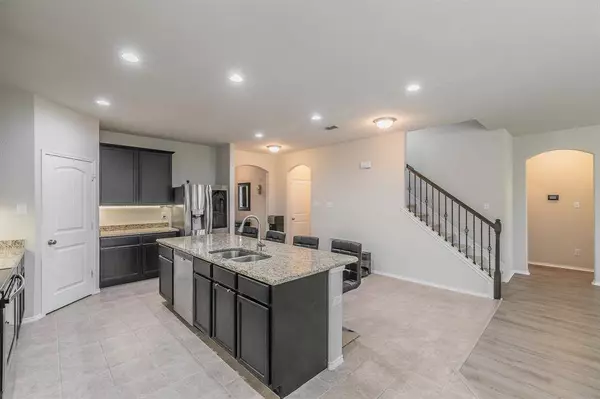 7501 Lake Vista Way, Fort Worth, TX 76179