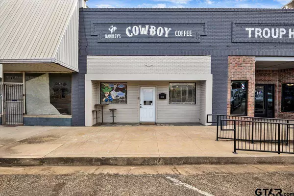 116 W Duval St, Troup, TX 75789