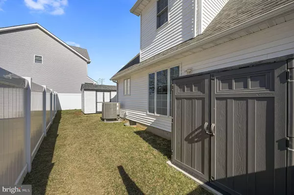 9 S HOWARD ST, Smyrna, DE 19977