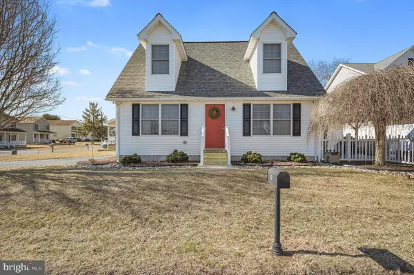 9 S HOWARD ST, Smyrna, DE 19977