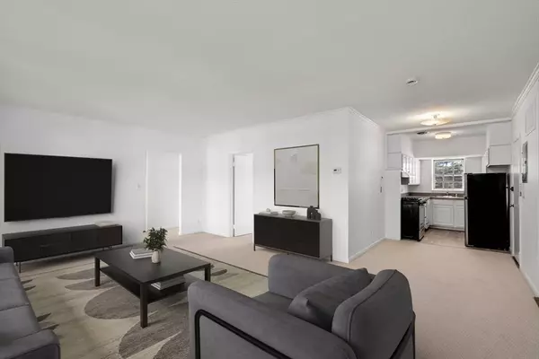 5 Lake Shore Terrace #5-3, Boston, MA 02135