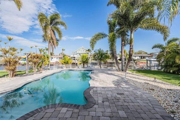 4942 PELICAN DR, New Port Richey, FL 34652