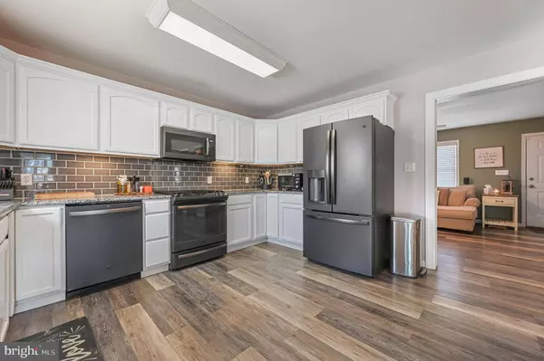 9 S HOWARD ST, Smyrna, DE 19977