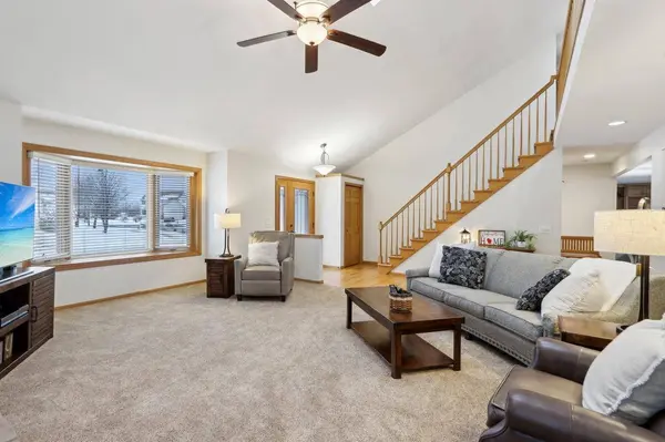 1301 Greenbrier Drive, Waunakee, WI 53597