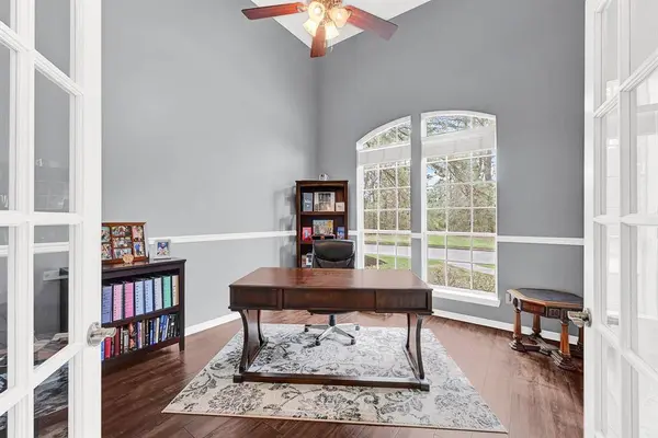 3102 Silverberry TRL, Houston, TX 77345