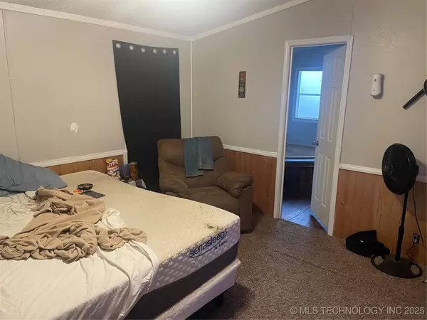 1803 Silo RD, Durant, OK 74701