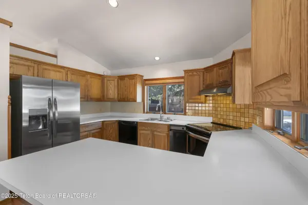 3210 S SINGLE TREE Drive, Jackson, WY 83001