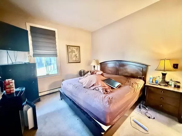 35 Arlington St #2, Haverhill, MA 01830