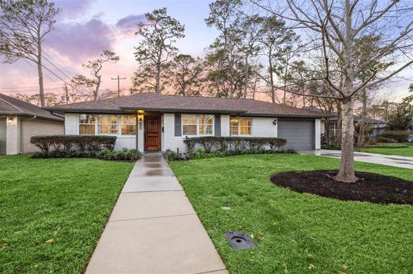 411 Azaleadell DR, Houston, TX 77018