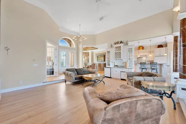 36 Sunrise Lane, South Windsor, CT 06074