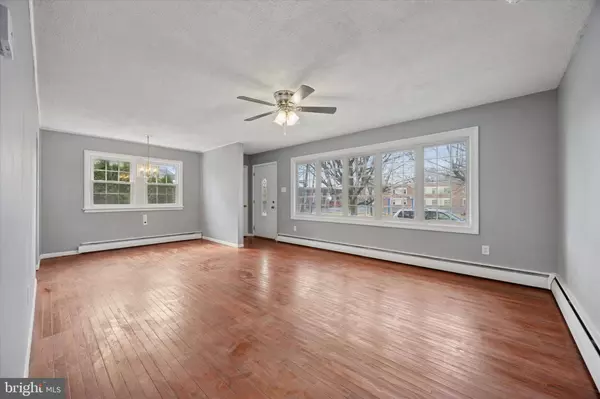 974 N WASHINGTON ST, Pottstown, PA 19464