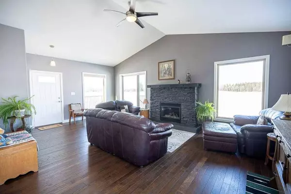 371025 Range Road 4-5, Rural Clearwater County, AB T4T 2A3