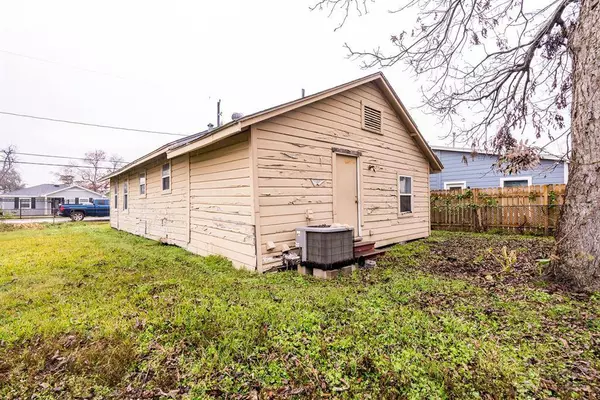 310 King Street, Houston, TX 77022