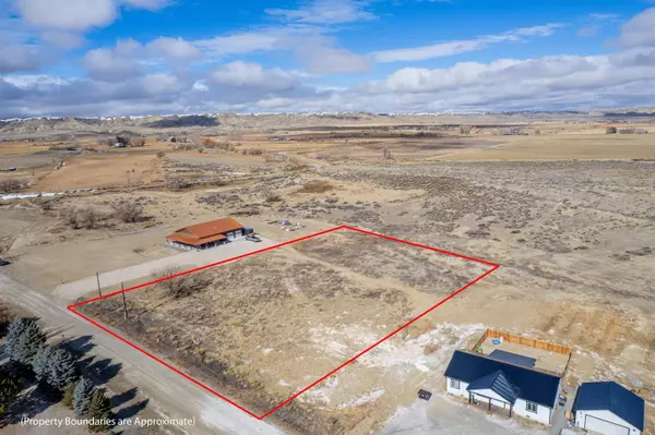1135 Barrows Rd, Powell, WY 82435