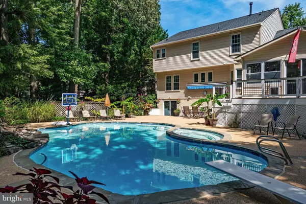 1708 BLOOMSBERRY CT, Crofton, MD 21114