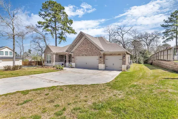 144 Magnolia Reserve LOOP, Magnolia, TX 77354