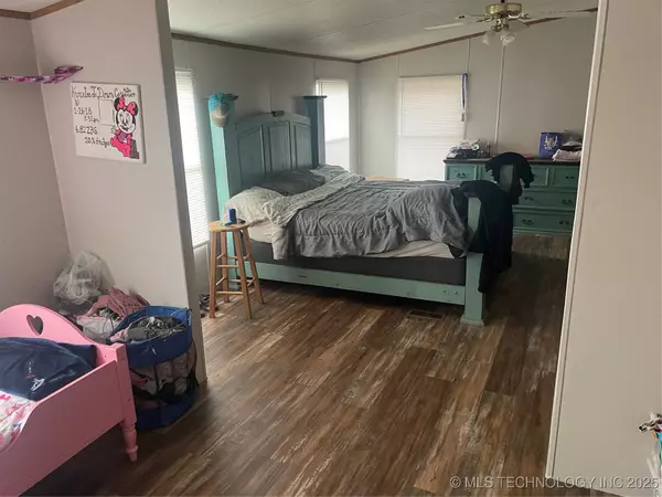 4349 US Hwy 70, Mead, OK 73449