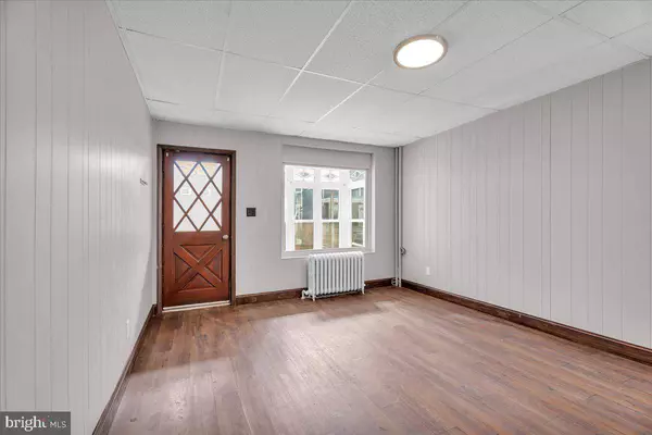 333 8TH ST, Gloucester City, NJ 08030