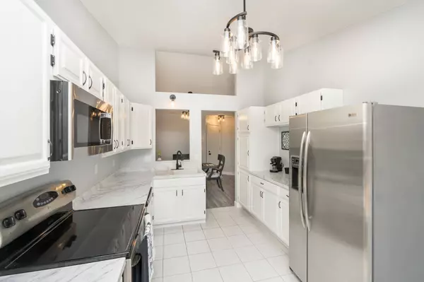 10926 Rhode Island AVE S, Bloomington, MN 55438