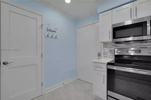 45 Folly Field RD #16F, Hilton Head Island, SC 29928