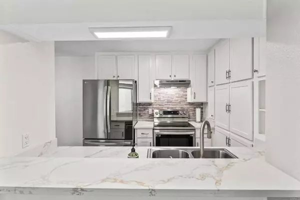 5710 Baltimore Drive ##423, La Mesa, CA 91942