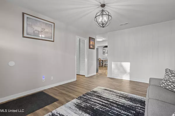 110 Shady Grove Avenue, Long Beach, MS 39560