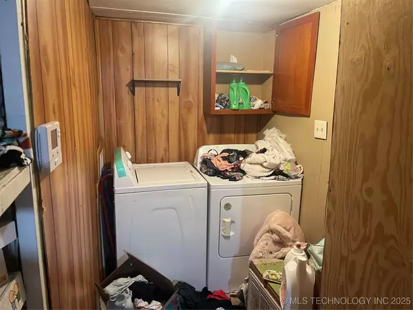 1803 Silo RD, Durant, OK 74701