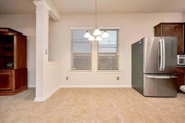 8425 Snow Goose Way, Fort Worth, TX 76118