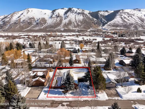3210 S SINGLE TREE Drive, Jackson, WY 83001