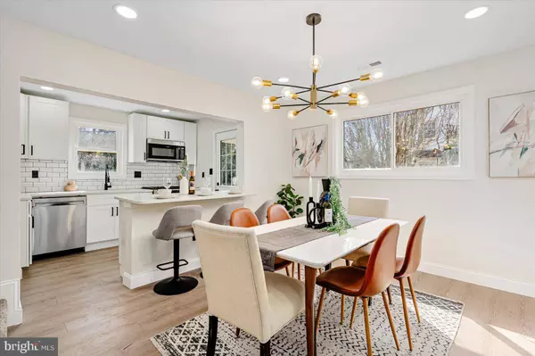 2127 SOUTHLAND RD, Baltimore, MD 21207