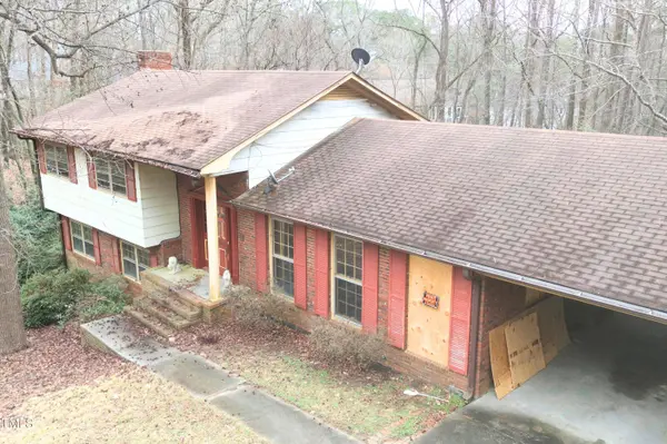 200 Eastwood Road, Chapel Hill, NC 27514