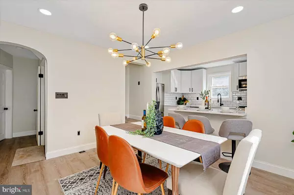 2127 SOUTHLAND RD, Baltimore, MD 21207