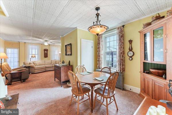 227 W 7TH AVE, Conshohocken, PA 19428