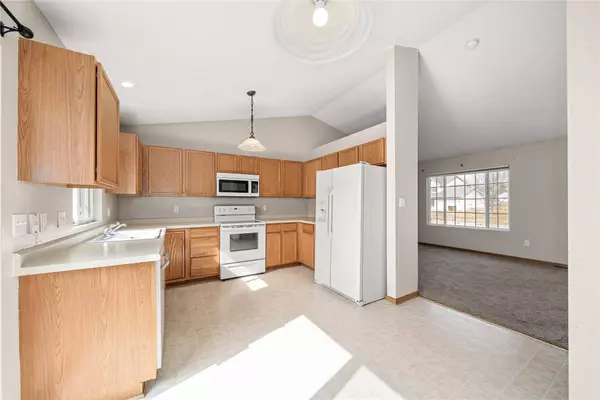 3010 SW Glenbrooke Boulevard, Ankeny, IA 50023