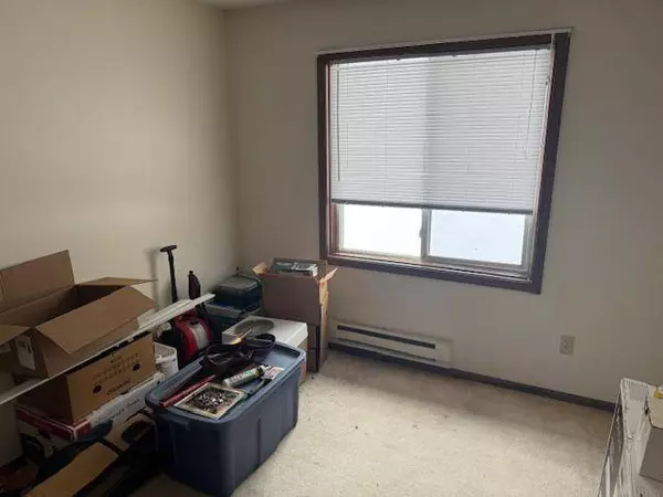 2311 Scenic DR, Princeton, MN 55371