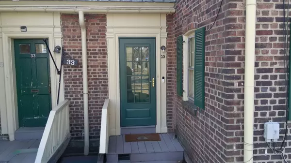 35 Sims Street, Bridgeport, CT 06804