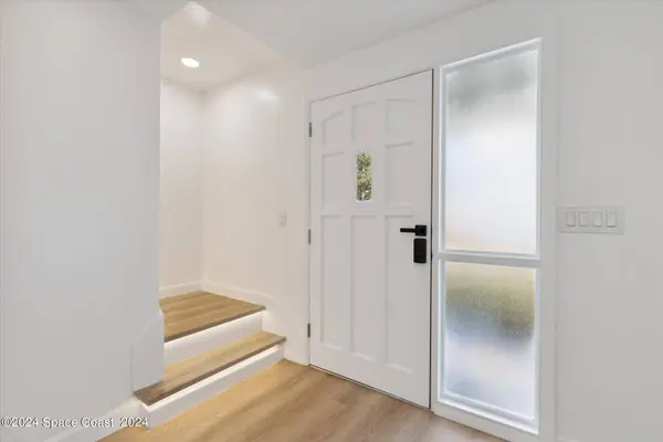 1770 Porpoise ST, Merritt Island, FL 32952