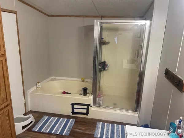 4349 US Hwy 70, Mead, OK 73449