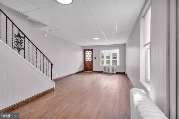 333 8TH ST, Gloucester City, NJ 08030